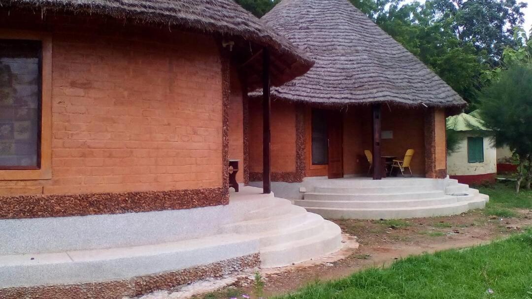 Tendaba Camp Hotel Exterior photo